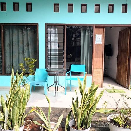 Homey Guesthouse Kertajaya Surabaya Dış mekan fotoğraf