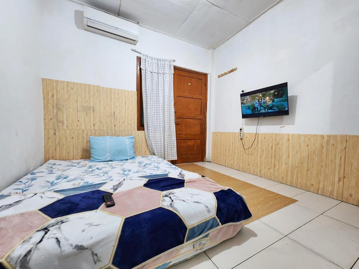 Homey Guesthouse Kertajaya Surabaya Dış mekan fotoğraf