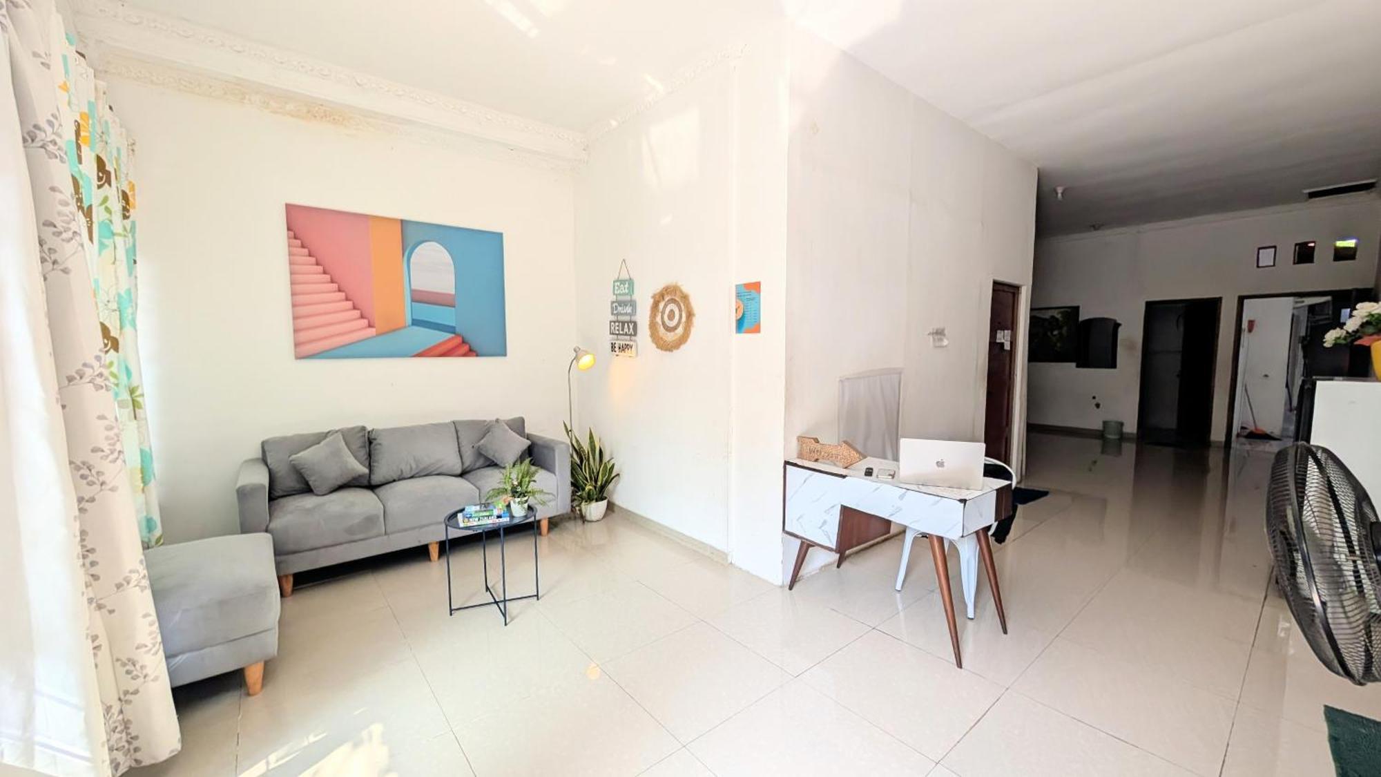 Homey Guesthouse Kertajaya Surabaya Dış mekan fotoğraf